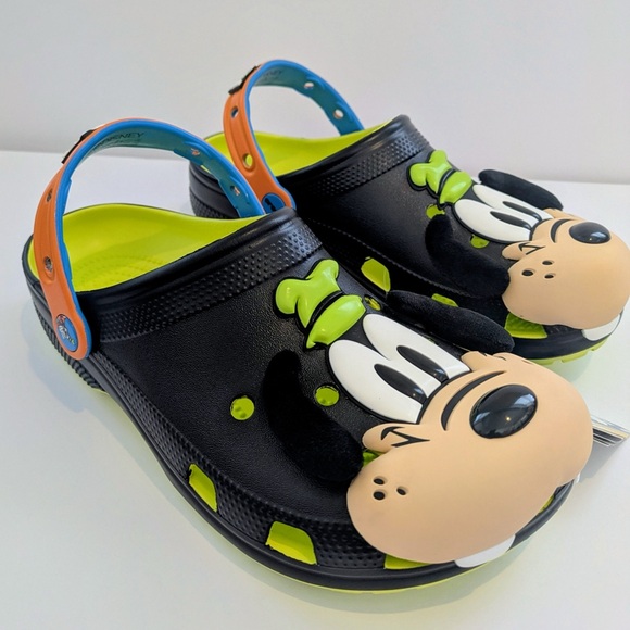 Goofy DISNEY + Crocs Collab - Picture 2 of 4